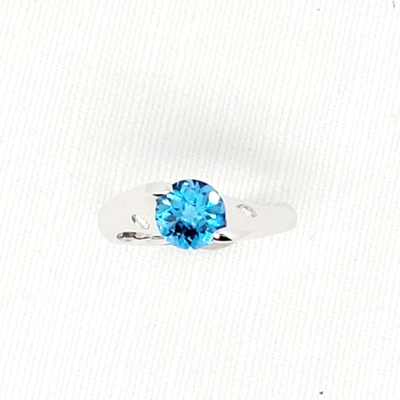 Curved design Tension set Ring w London blue Topaz - Picture 2 of 6